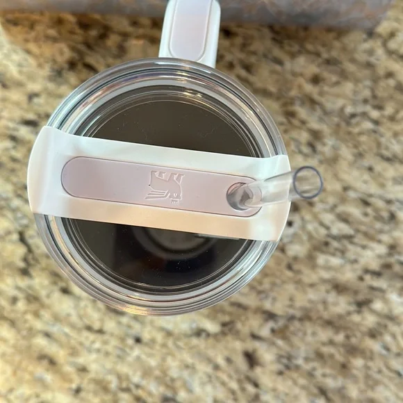 40oz Stanley Wisteria Color Block The Flowstate Quencher H2.0 Tumbler NWT - Picture 5 of 8